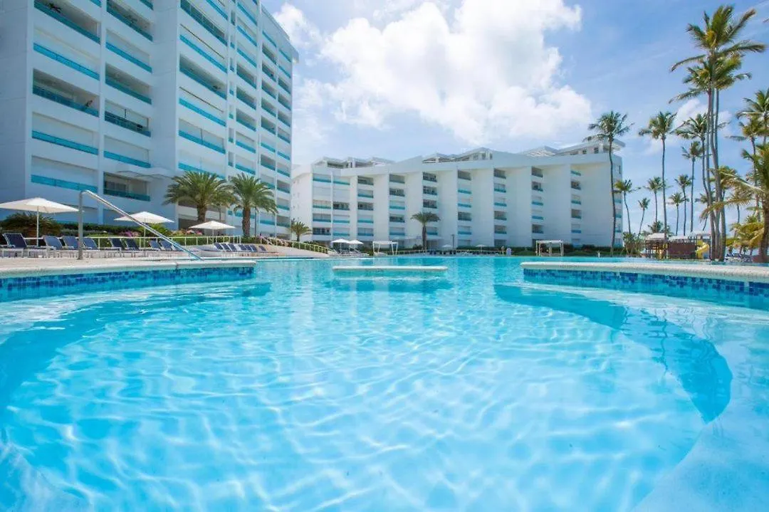 Beach Apartment - Marbella, Juan Dolio!! Getaway Offer!! Dominik Cumhuriyeti