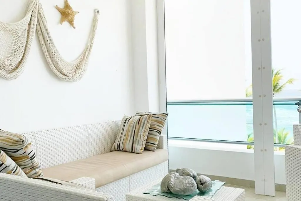 Beach Apartment - Marbella, Juan Dolio!! Getaway Offer!!